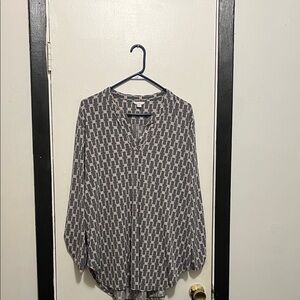 Women's Gray and Pink Patterned Top